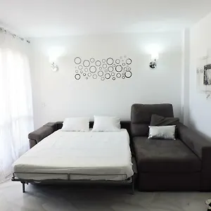 https://apartamento-exclusivo-puerto-marina-planb4all.hotelsinnerja.org